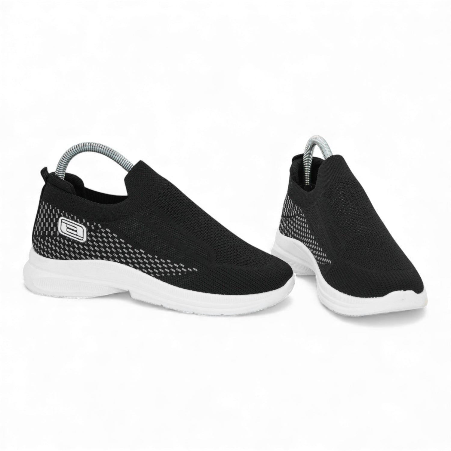 M011211 fabric shoes