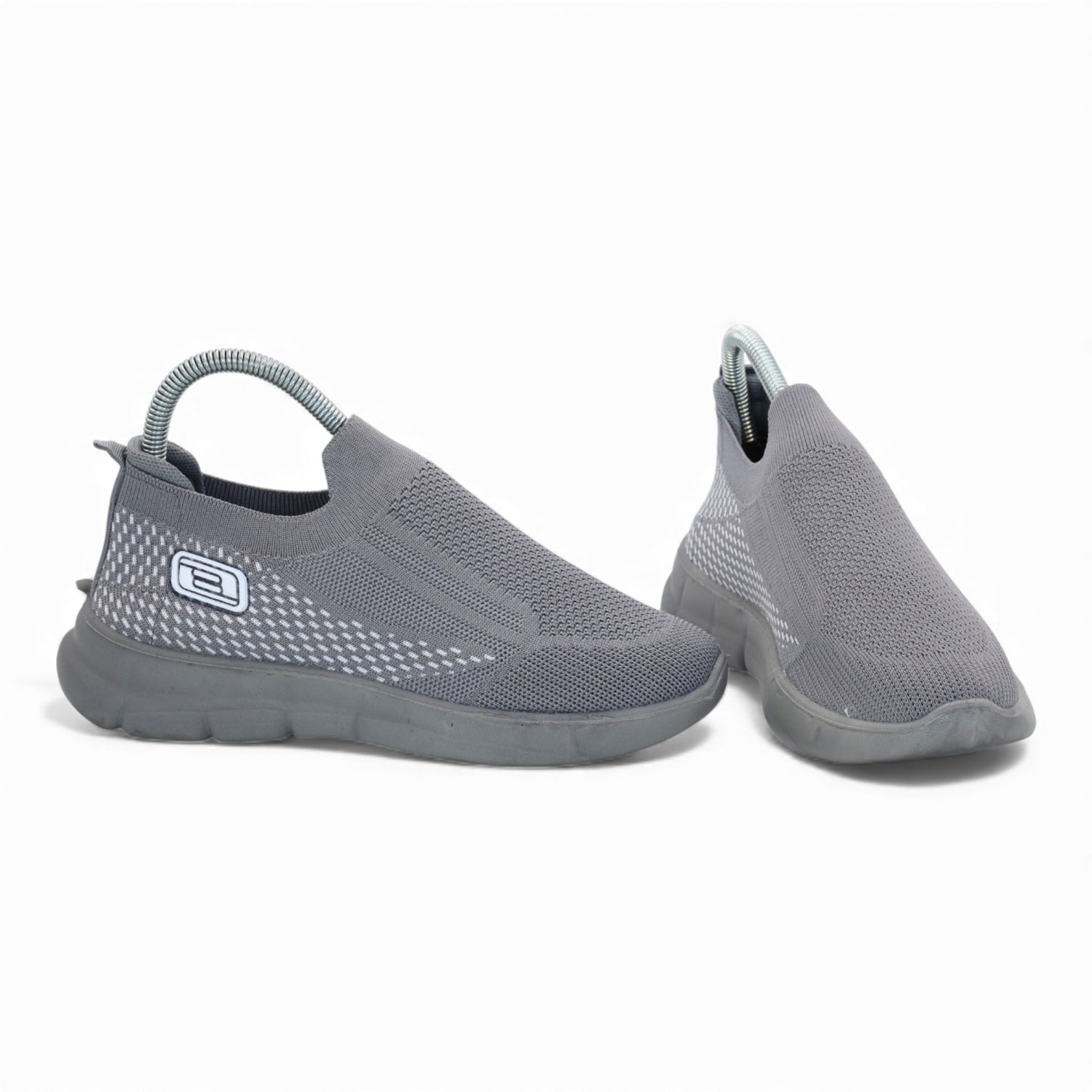 M011249 fabric shoes