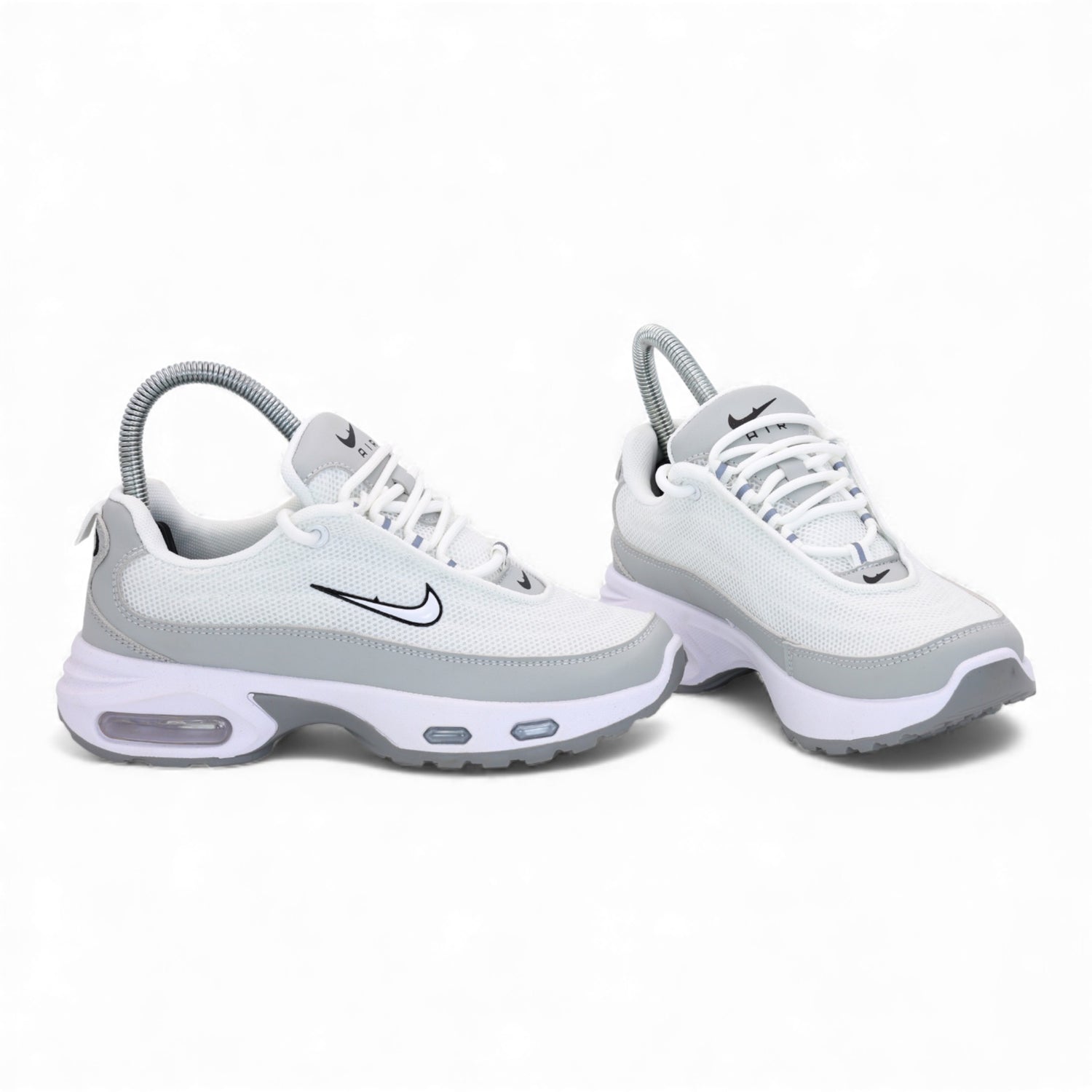 M011305 tick shoes