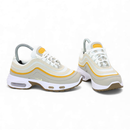 M011304 tick shoes