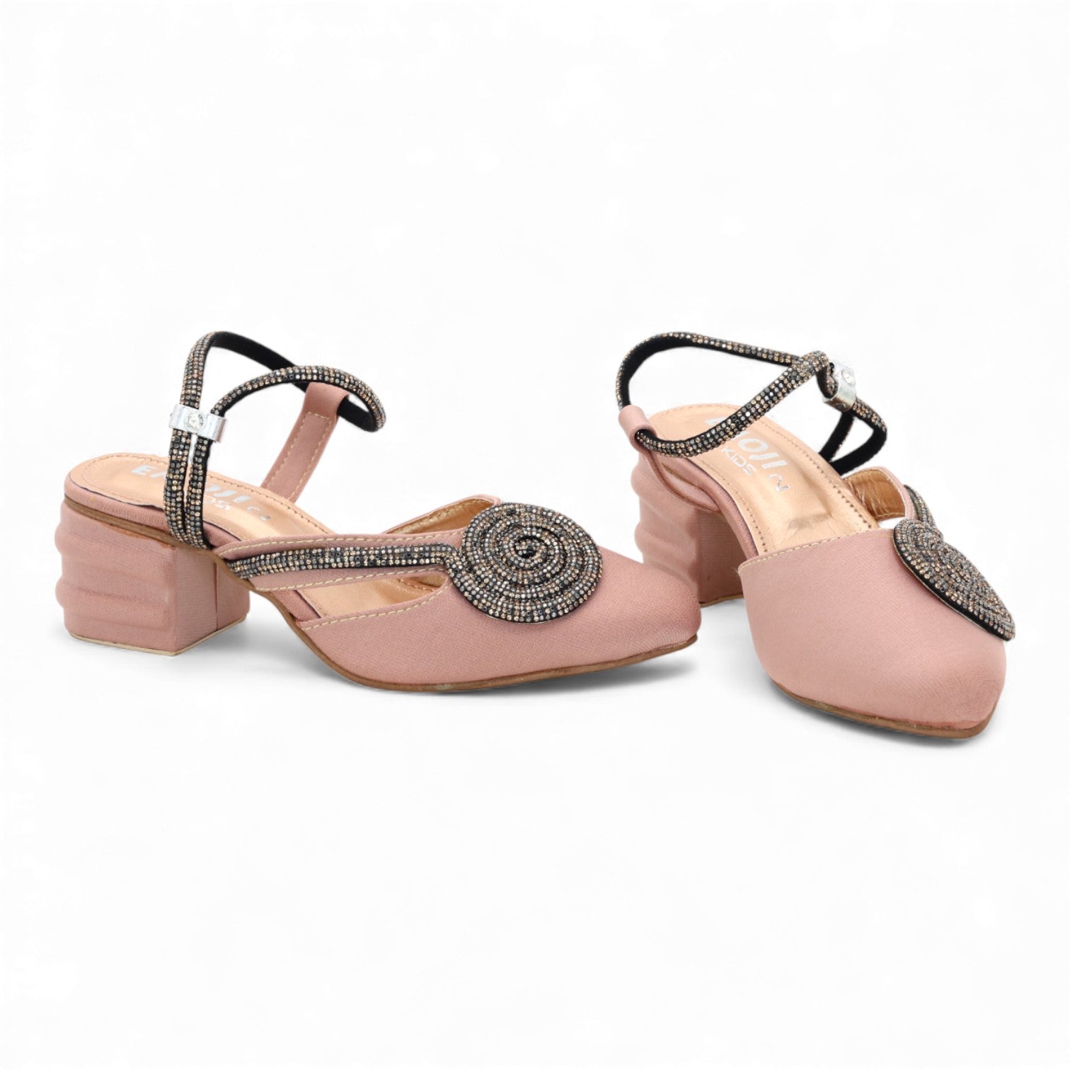 M011405 kids shoes