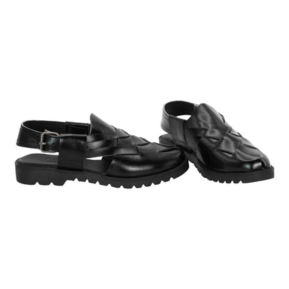 M011524 men sandal