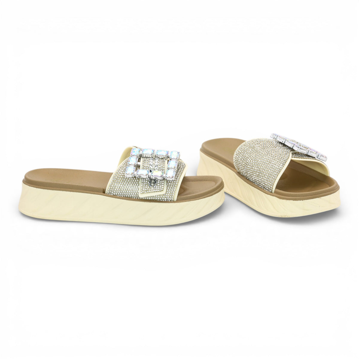 M011639 slipper
