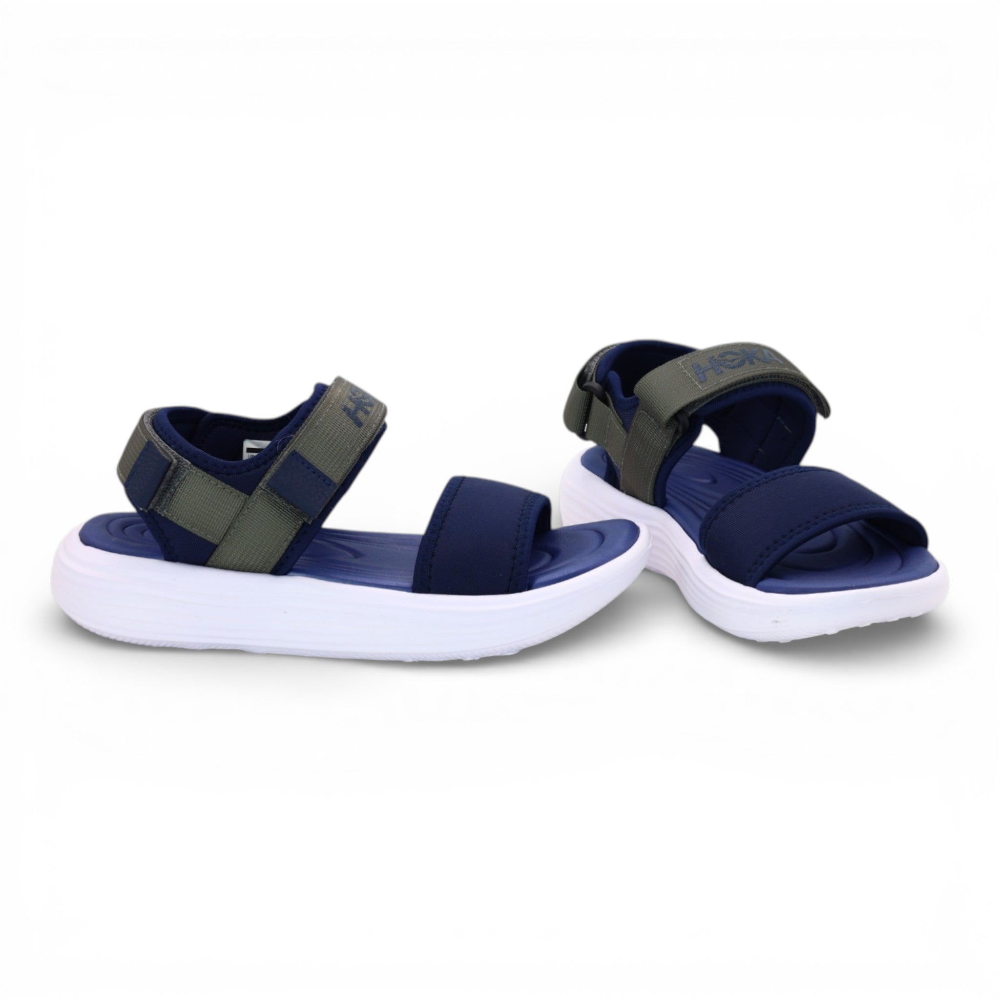 Q2502 sandal