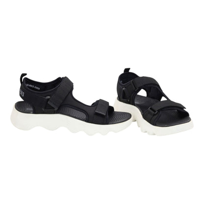 Men sandal M011659