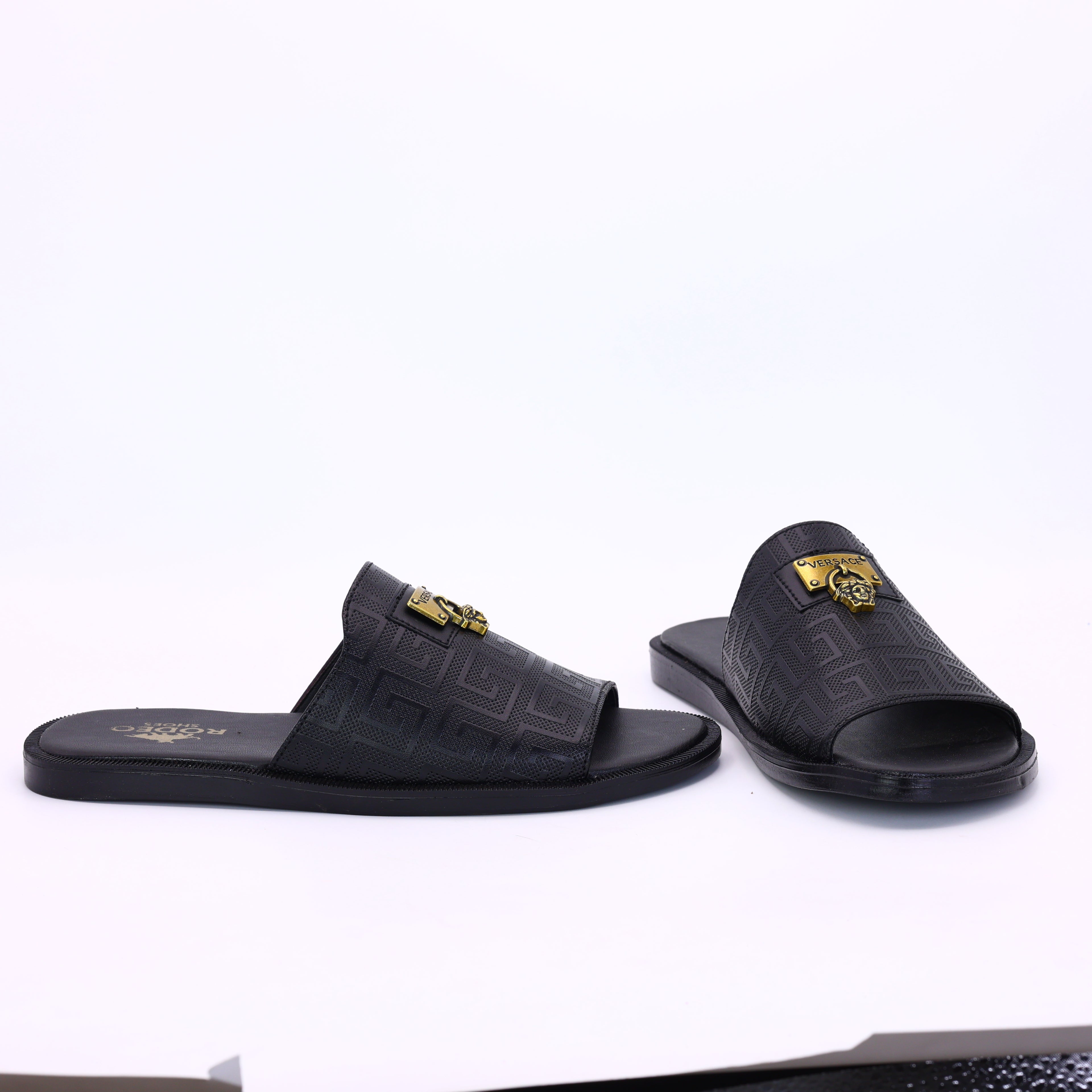 M011794 men slipper