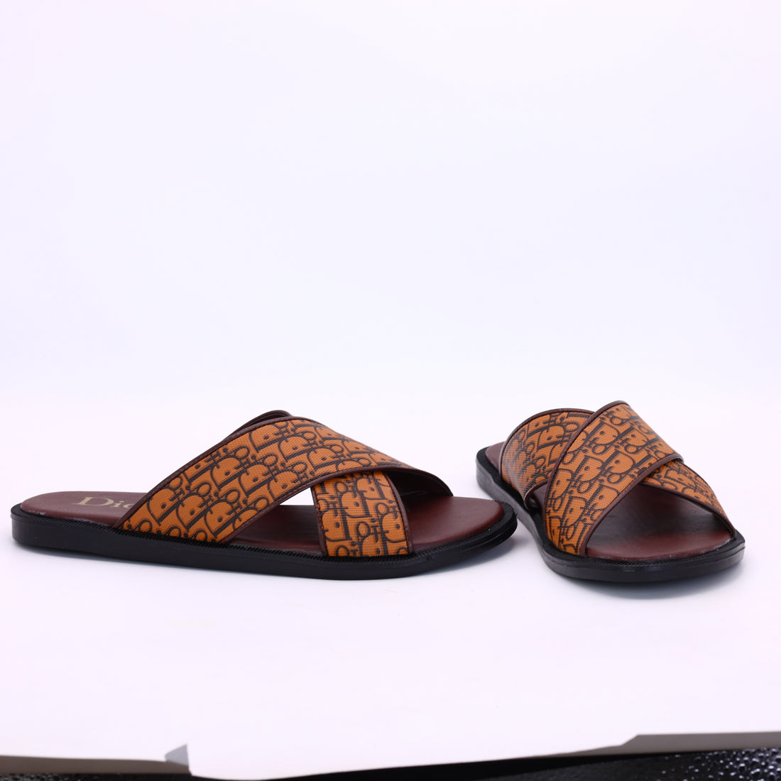 M011726 men slipper