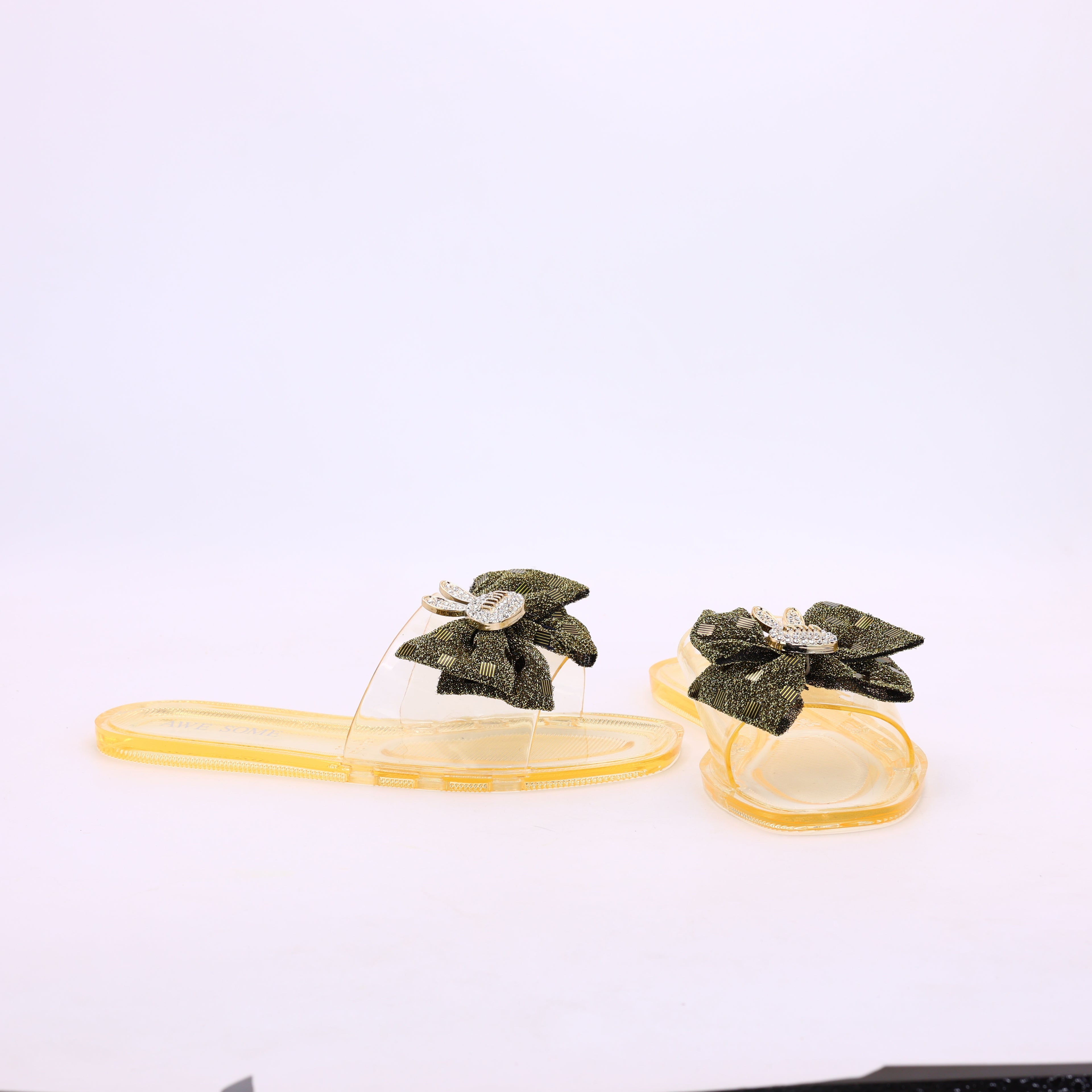 M011797 crystal slipper