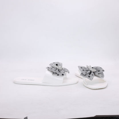 M011797 crystal slipper