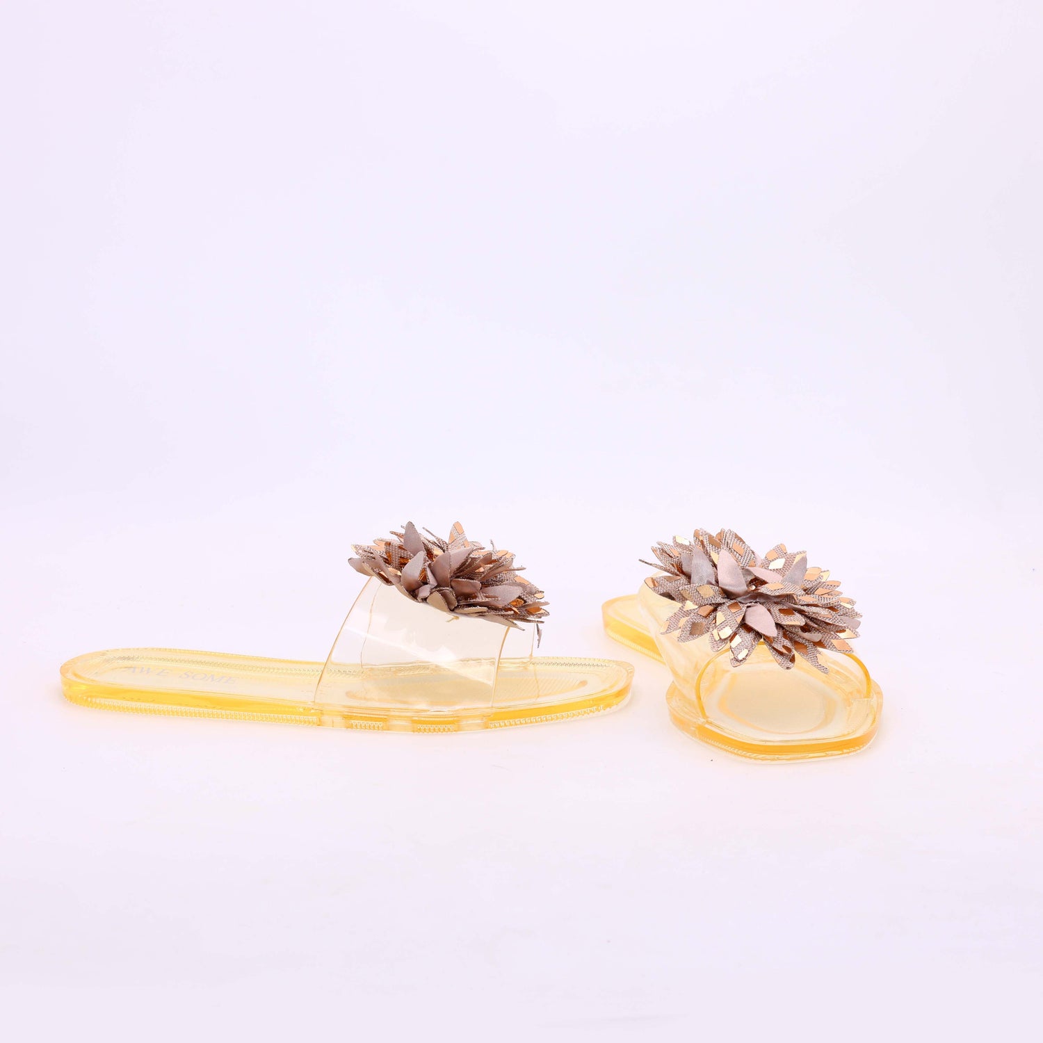 M011795 crystal slipper