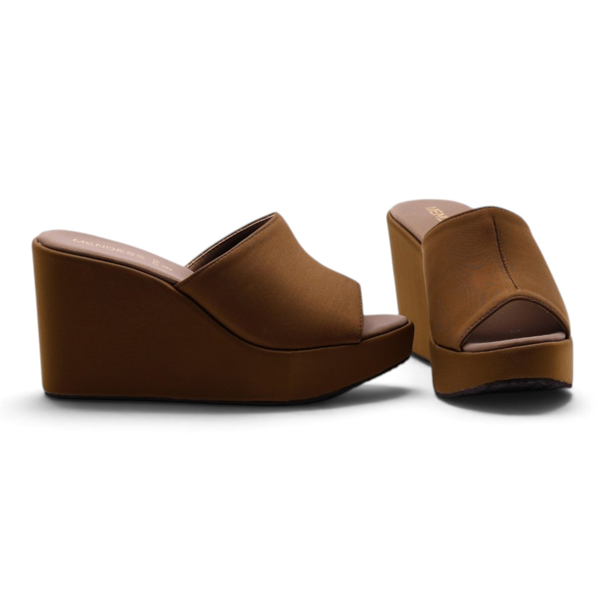M011437 wedge sole