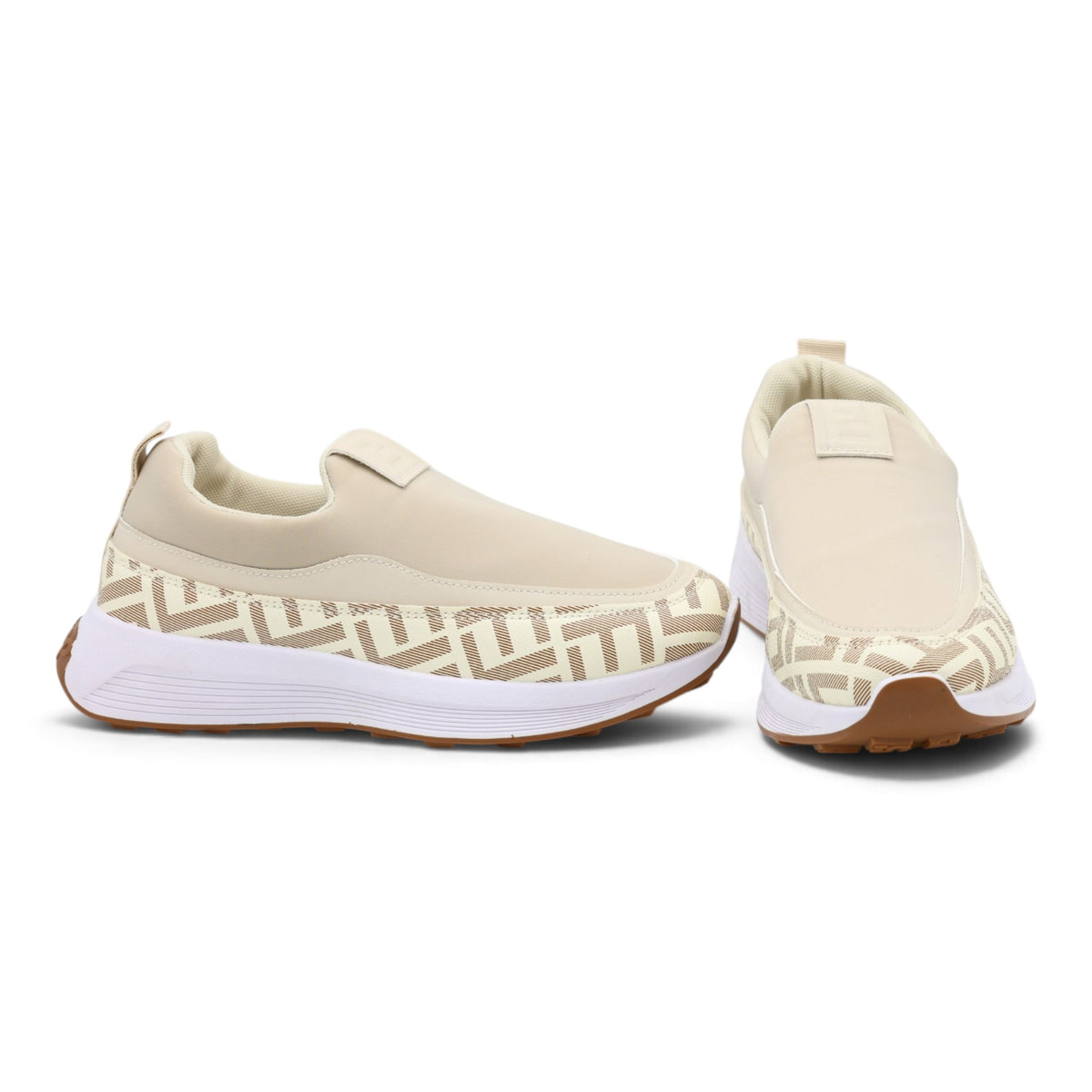M012204 fabric shoes