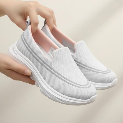 W017 comfy walk