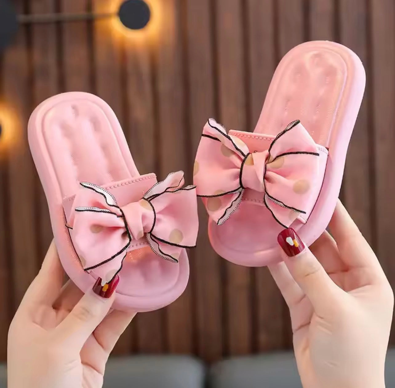 Kids polka knot
