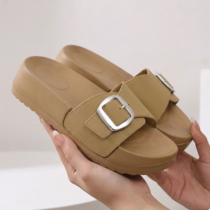 M011954 slipper