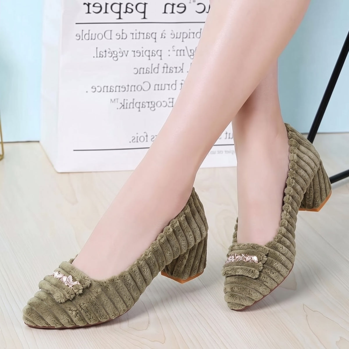 M012114 block heel