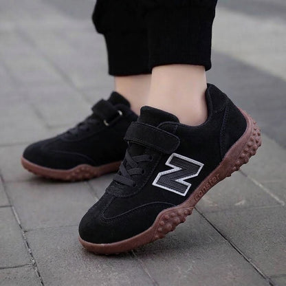 M011299  kids shoes