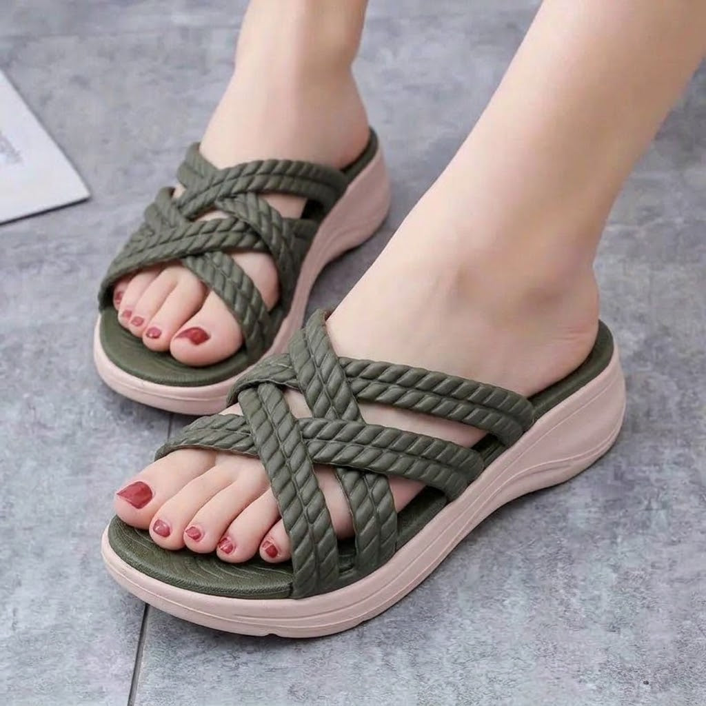 Waterproof rubber slipper M012028