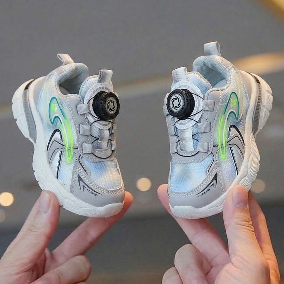 M011226 kids shoes