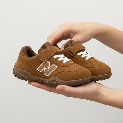 M011299  kids shoes