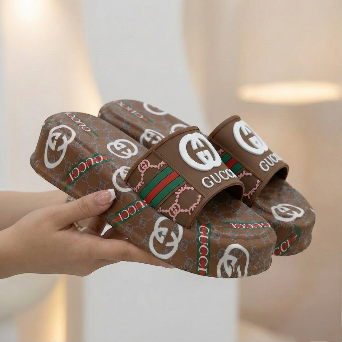 Clearance SALE  Gelatina slipper-R6-3