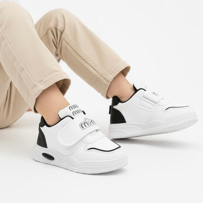 M011258 kids shoes