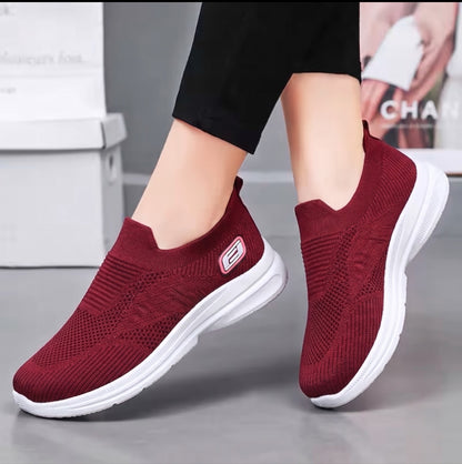 M011210 fbric shoes