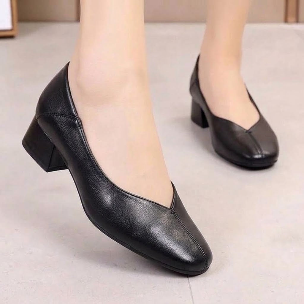 M04848-124  block heel