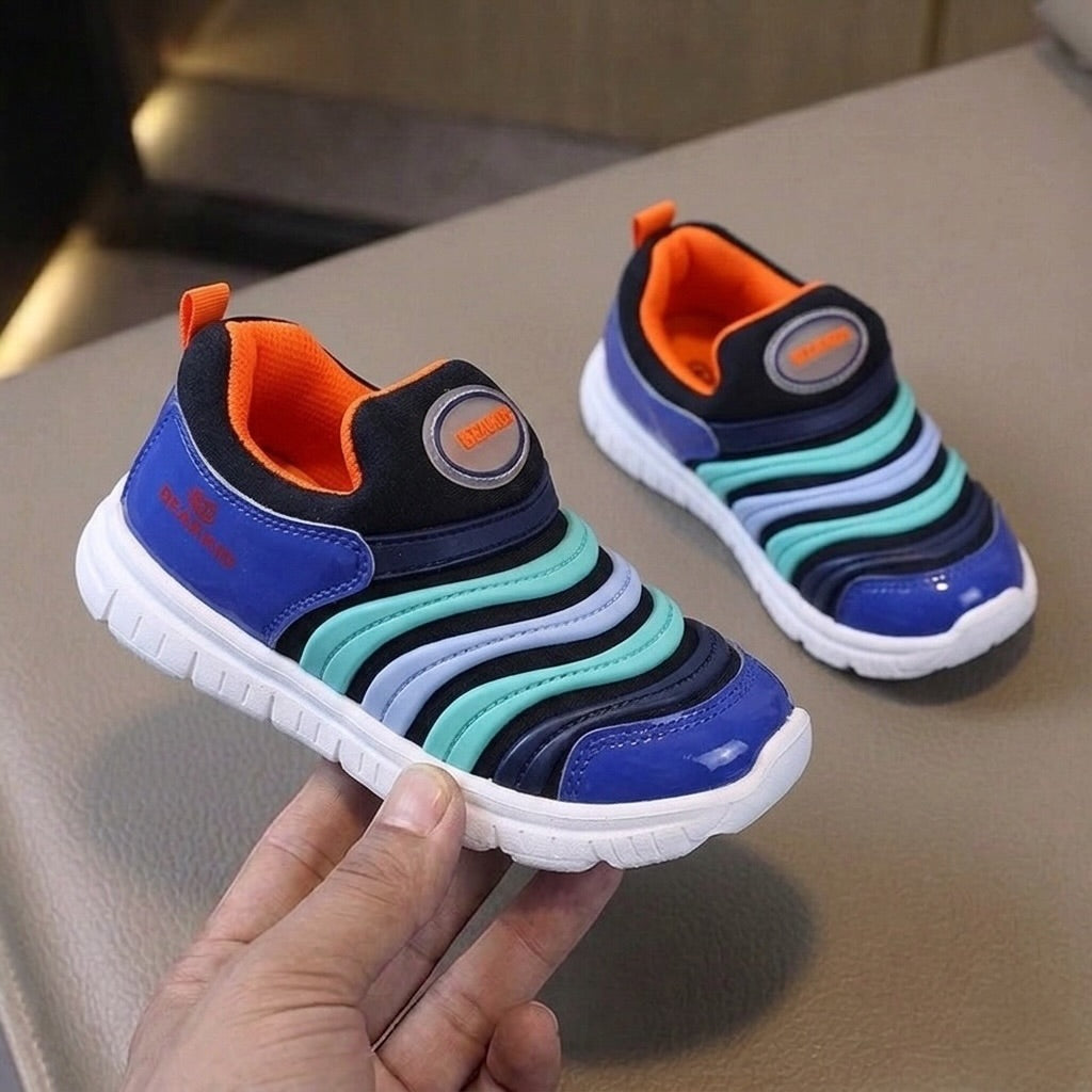 M01124 kids shoes