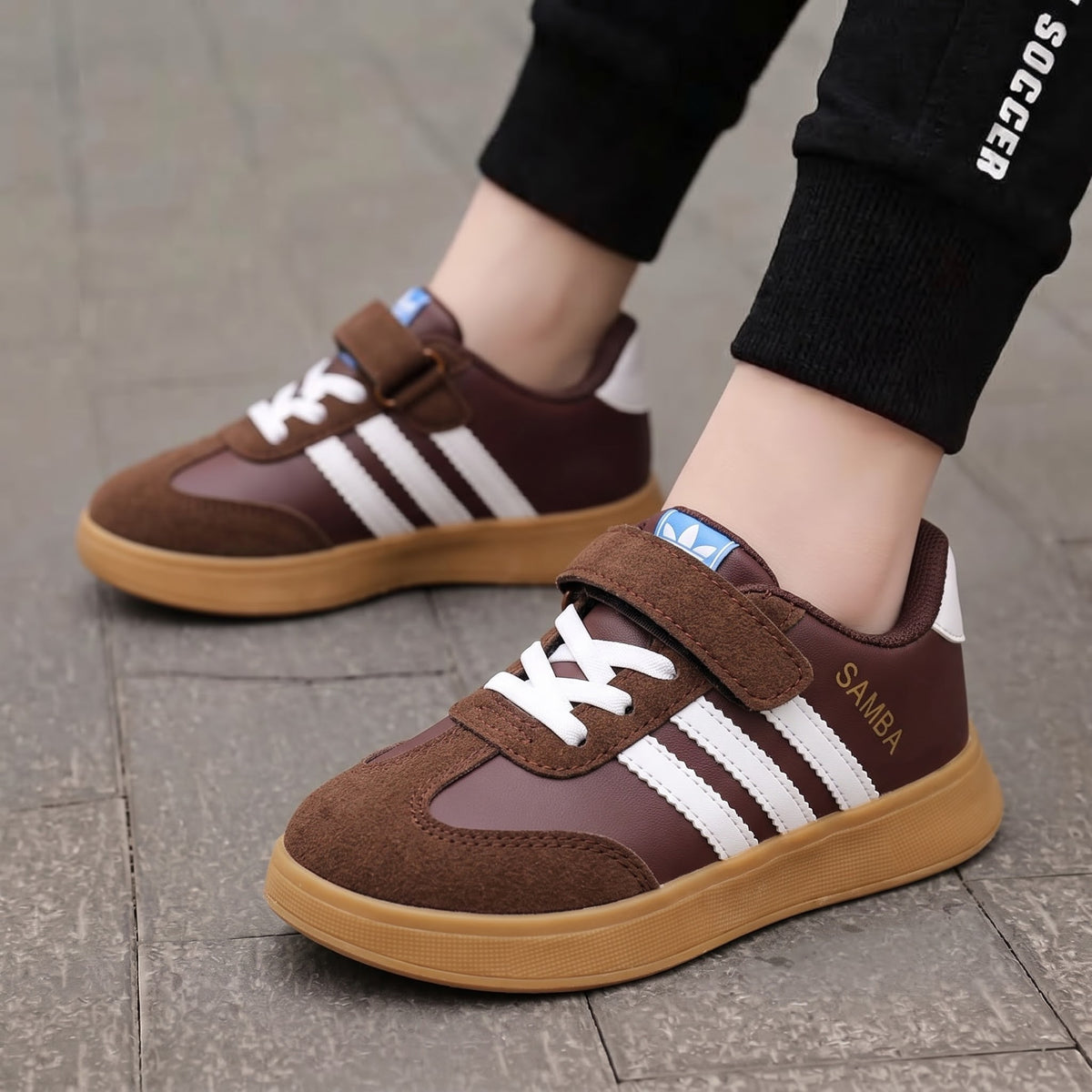 M012123 kids sneakers