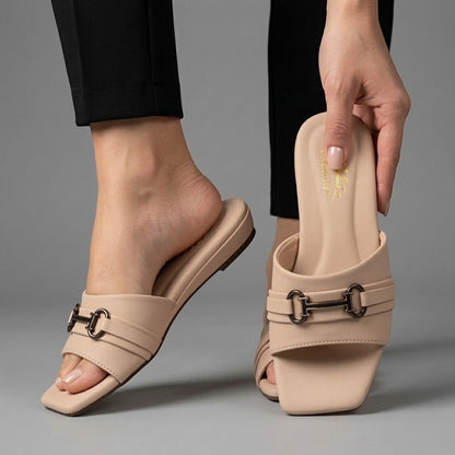 M0677 slipper