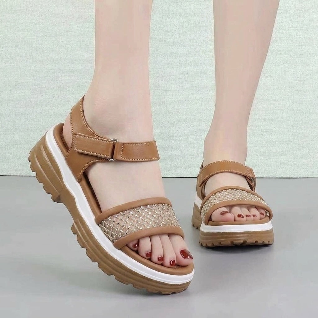 M011740 sandal