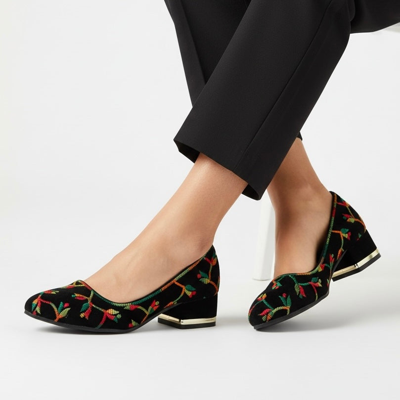 M011388 block heel