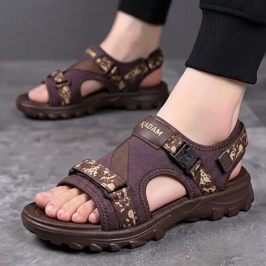 M011700 men sandal