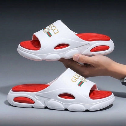M011713 slipper