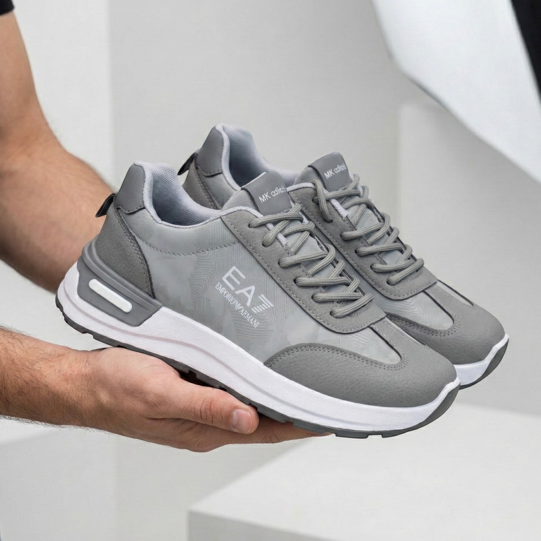 M011459  men shoes