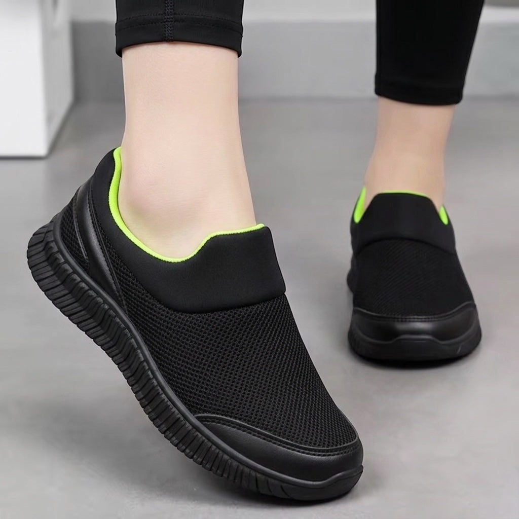 M0202 black shoes
