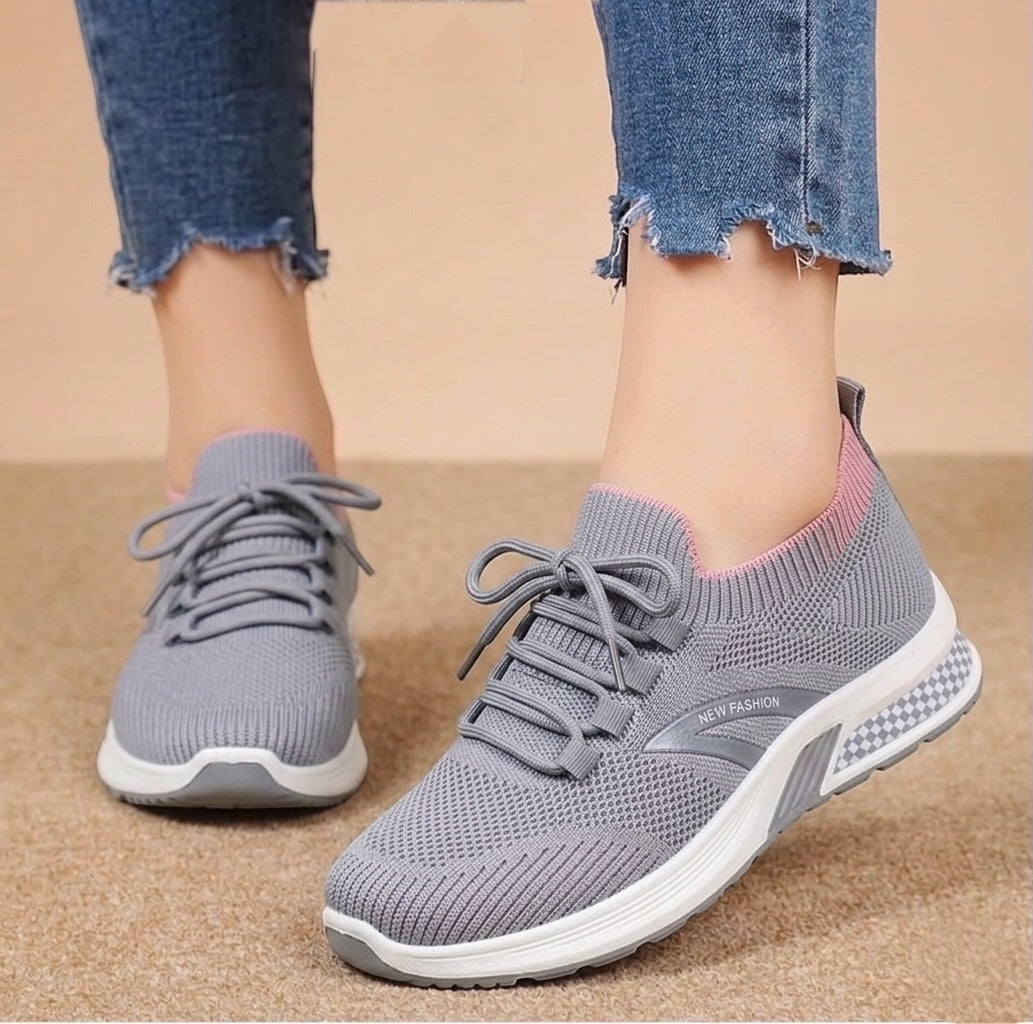 M011952 fabric shoes