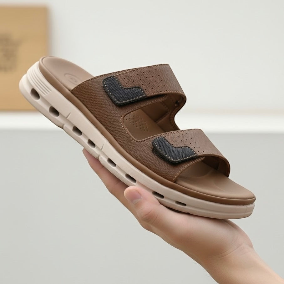 E80663 men slipper