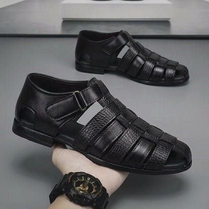 M011789 men sandal