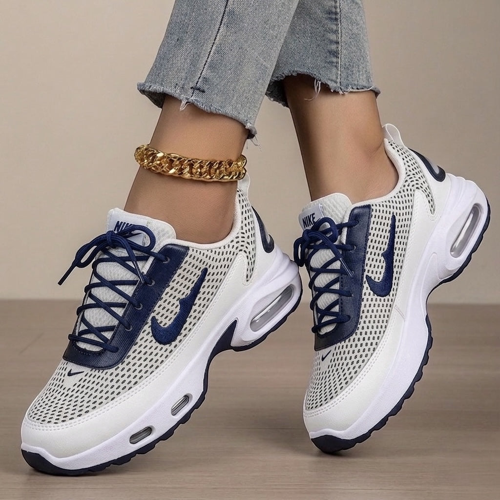 M011303 tick shoes