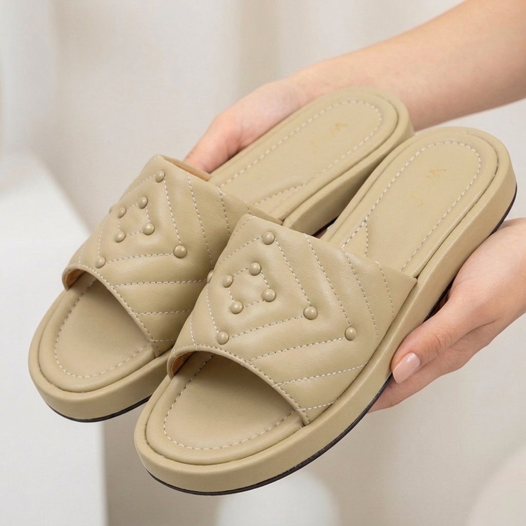 M8003327 slipper