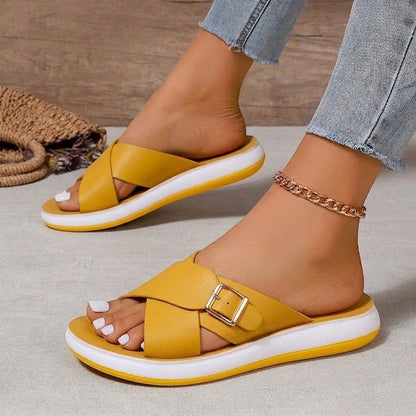 M011688 slipper