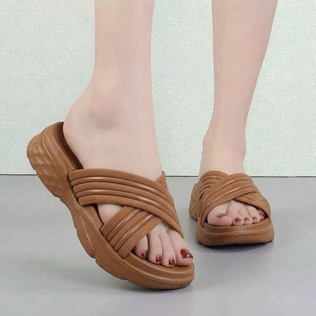 Waterproof rubber slipper M012029