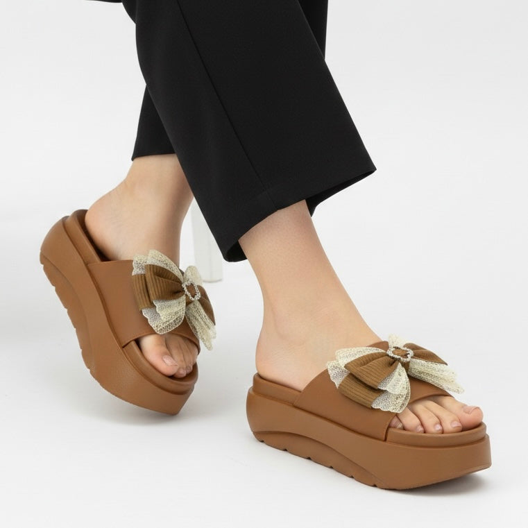 M011499 sole slipper