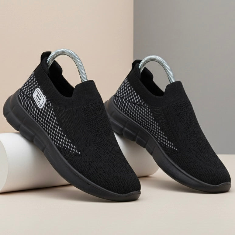 M011249 fabric shoes