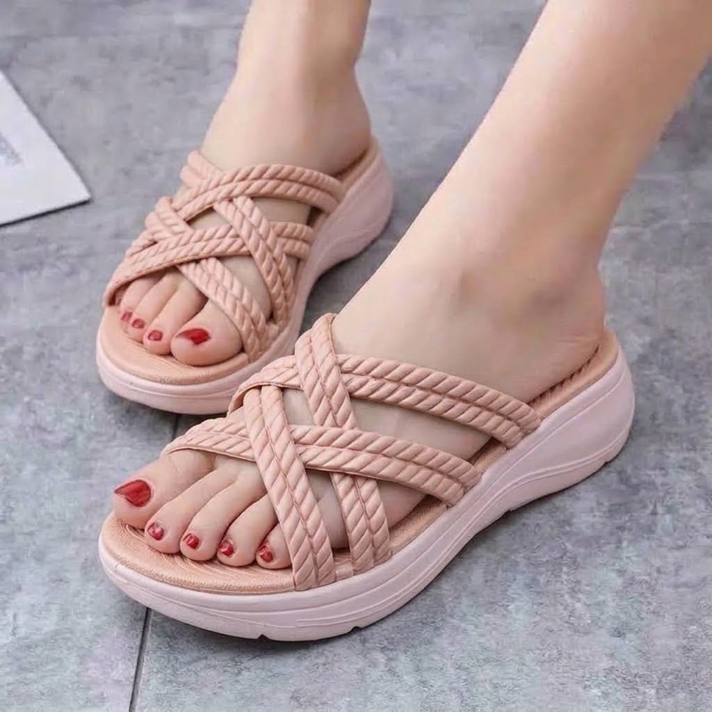 Waterproof rubber slipper M012028