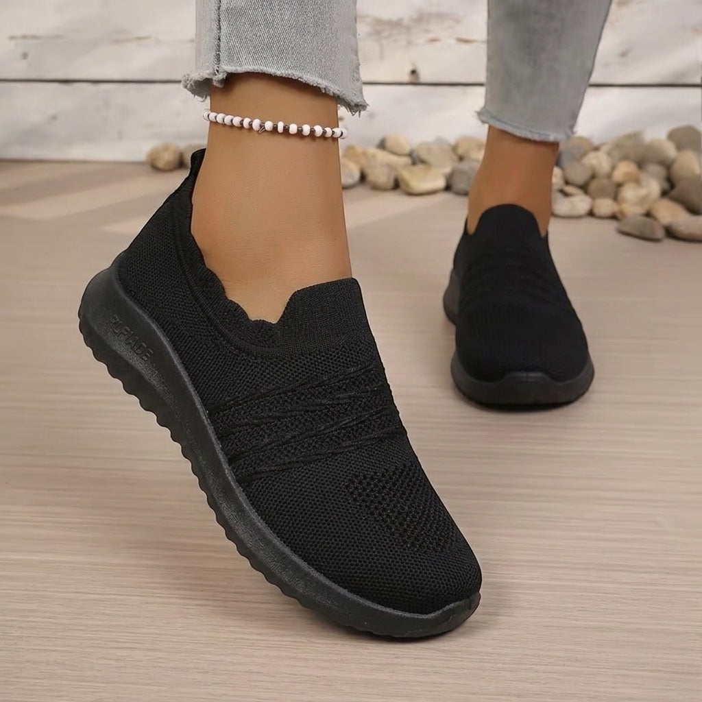 M011456 fabric shoes