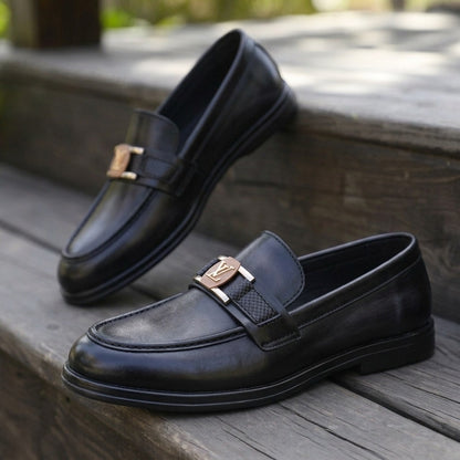 M011422 men shoes