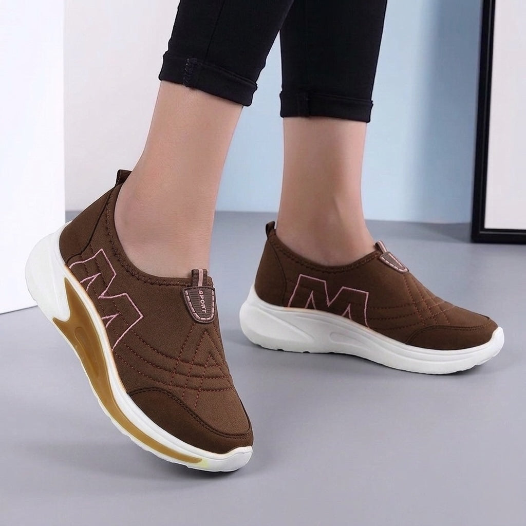 M011208 fabric shoes